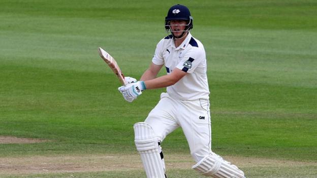 County Championship: Tykes avoid follow-on in Roses match but Lancs remain on top