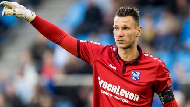 Erwin Mulder: Swansea sign Dutch goalkeeper