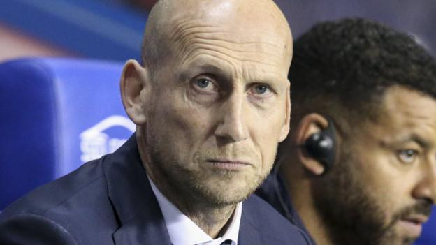 Stam concedes Reading need creativity