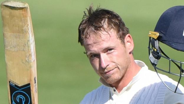 Notts bowler Broad named in England squad