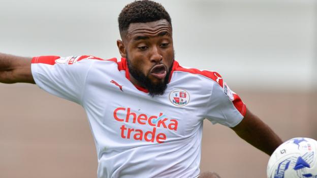 Adi Yussuf: Grimsby Town sign Mansfield striker on free transfer