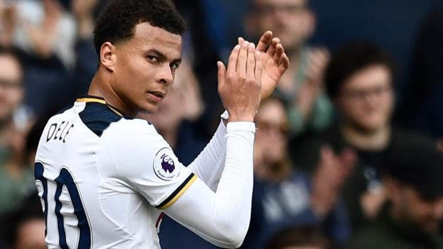 Oztumer & Carter chosen in PFA teams