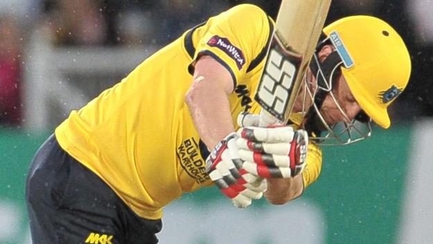 One-Day Cup: Warwickshire openers set up win over Northamptonshire