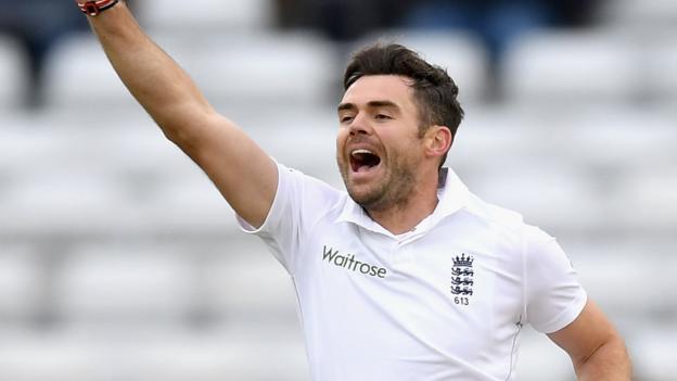 Anderson tops rankings for first time