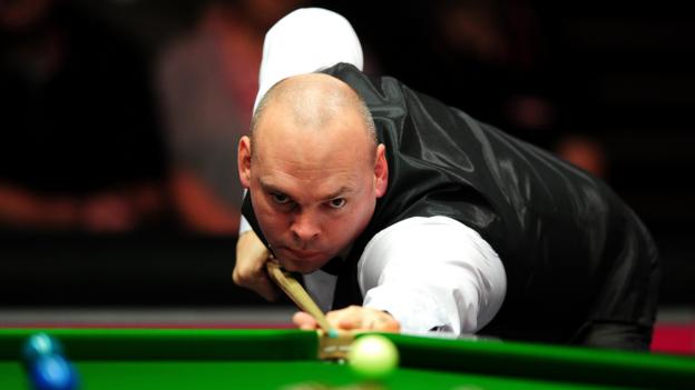 Stuart Bingham: Ex-world champion could miss Masters with daughter due