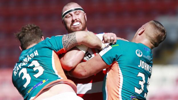 Challenge Cup: Leigh 10-23 Hull Kingston Rovers