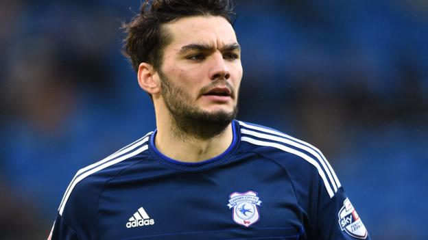 Charlton's Watt joins Blackburn
