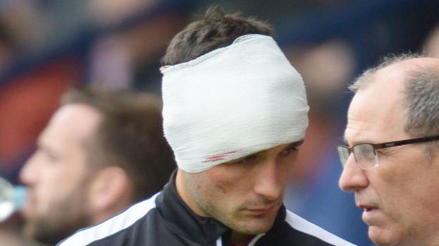 McHugh head injury is 'grim' - Motherwell boss McGhee