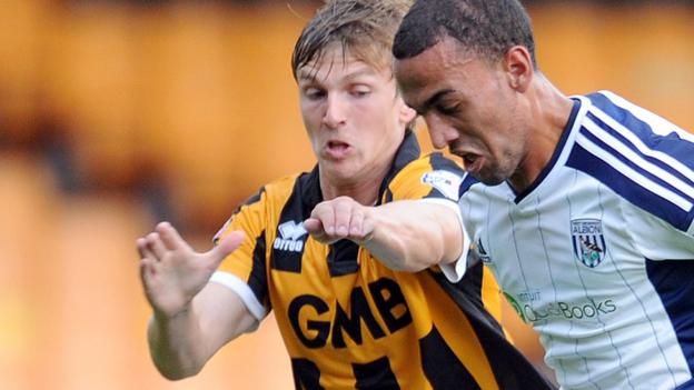 Ryan Lloyd: Macclesfield Town sign ex-Port Vale winger on two-year deal