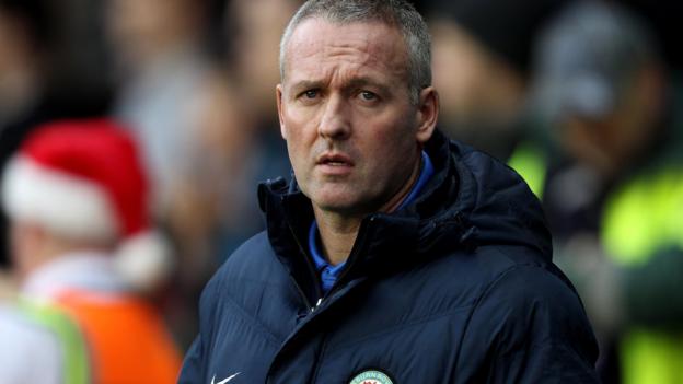 Manager Lambert to leave Blackburn