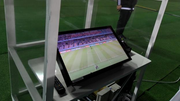 Video referees: FA wants to use technology in next season's FA Cup - BBC News