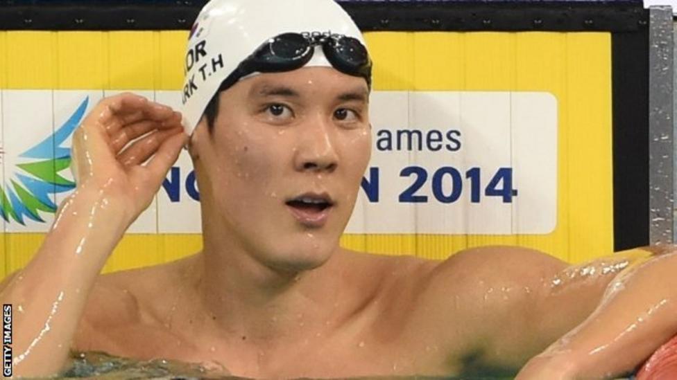 Park Tae-hwan won Olympic gold in Beijing in 2008 - _81854480_swimming