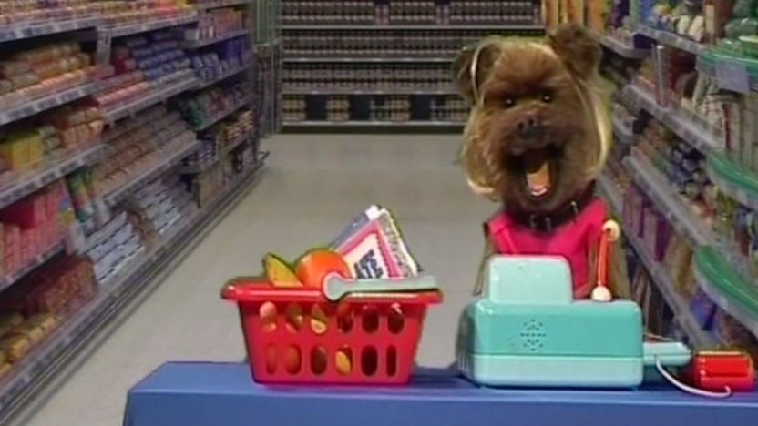 Hacker in a supermarket as Tracy Barker.
