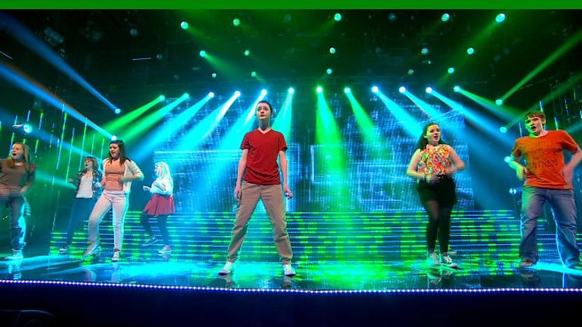 Vocalise perform on Sport Relief Does Glee Club