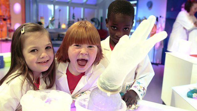 Nina and the Neurons: Nina and the Neurons: In the Lab: Popcorn Pops
