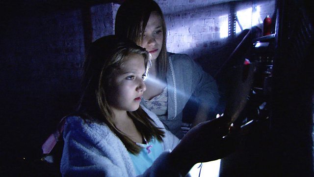 Tracy Beaker Returns: Series 3: Shadows