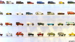 Modelos de juguete de vehículos Defender