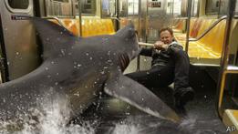Escena de Sharknado 2