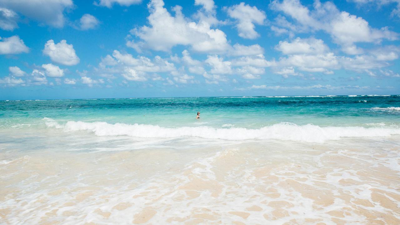 Pristine, never-crowded beaches (Credit: Credit: Tanveer Badal) Pristine, never-crowded beaches (Credit: Credit: Tanveer Badal)