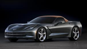 Geneva: Corvette convertible 2