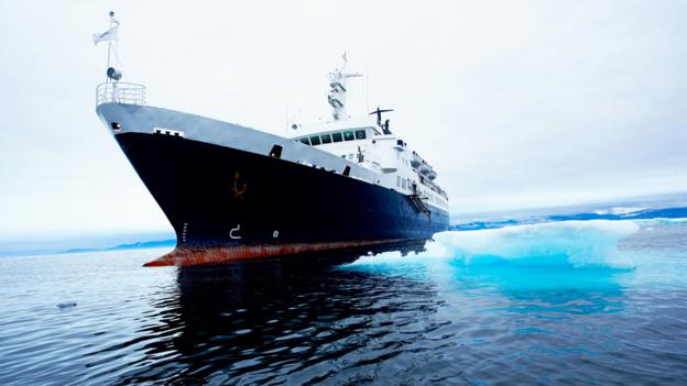 titanic unsinkable ship essay titanic unsinkable ship essay