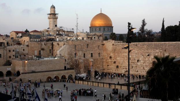 Dome of the Rock and the Western Wall in Jerusalem's Old City (Credit: Credit: Gali Tibbon/Getty) Dome of the Rock and the Western Wall in Jerusalem's Old City (Credit: Credit: Gali Tibbon/Getty)