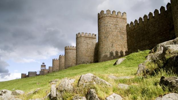 Medieval walls surround Ávila, Spain (Credit: Credit: Matt Trommer/Thinkstock) Medieval walls surround Ávila, Spain (Credit: Credit: Matt Trommer/Thinkstock)