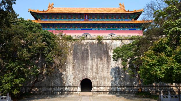 The Xiaoling mausoleum in the foothills of Zhongshan (Credit: Credit: traveler1116/iStock) The Xiaoling mausoleum in the foothills of Zhongshan (Credit: Credit: traveler1116/iStock)
