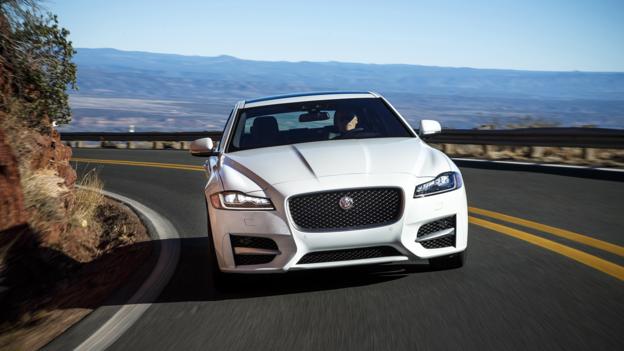 Jaguar XF-R Sport 