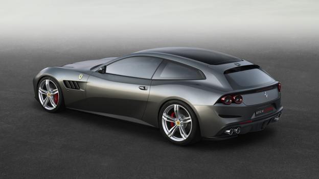 Ferrari GTC4Lusso 