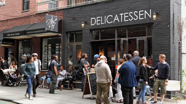 Mile End Deli άνοιξε το Boerum λόφο του Μπρούκλιν πριν από έξι χρόνια (Credit: Credit: Andrew Cribb / Alamy)