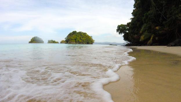 Isla Rancheria, an uninhabited island in Coiba Isla Rancheria, an uninhabited island in Coiba