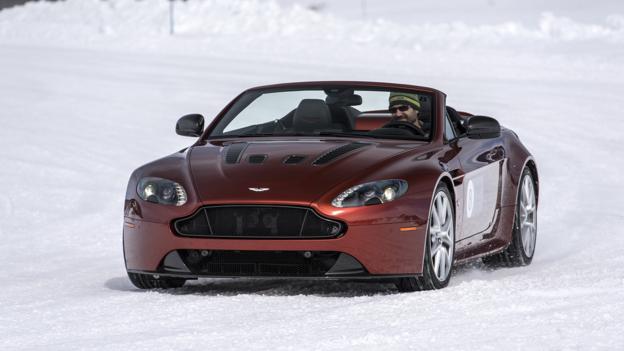Astons on Ice 2016 