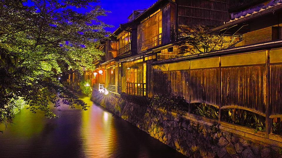 Gion Shirakawa