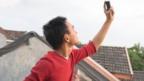 Man on phone (Copyright: Thinkstock)