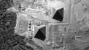 Pyramids at Giza (Copyright: SPL)