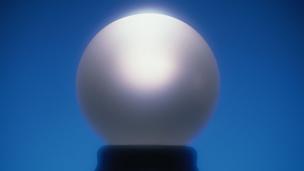 Crystal Ball (Copyright: Thinkstock)