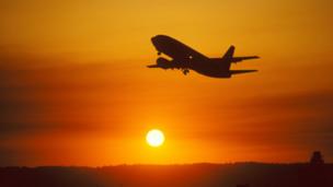 Twitter happiness rises the further you travel