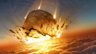 Meteor heading for Earth (Copyright: SPL)