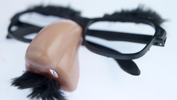 Groucho Marx mask (Copyright: Thinkstock)