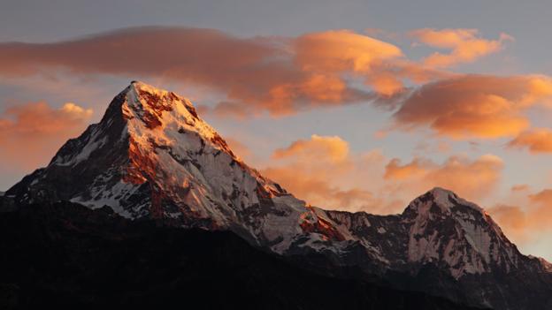 Sunrise over Annupurna South (Copyright: Thinkstock)