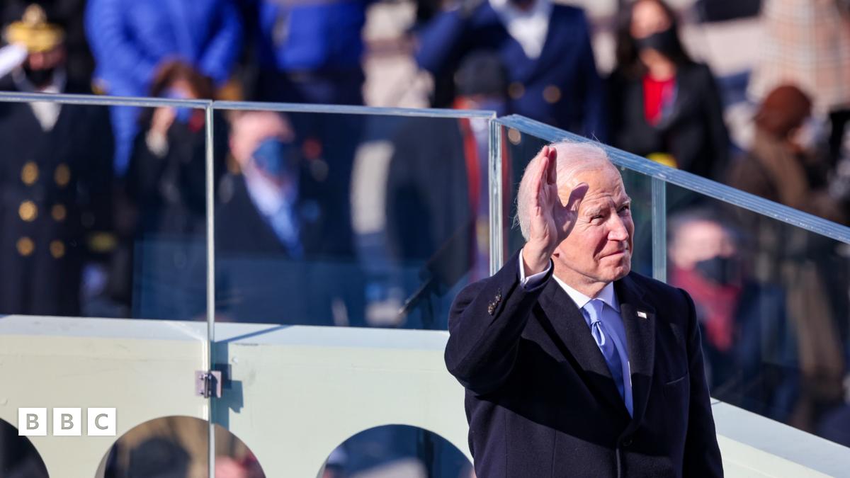 美国总统就职典礼：拜登、贺锦丽宣誓就任，特朗普时代结束