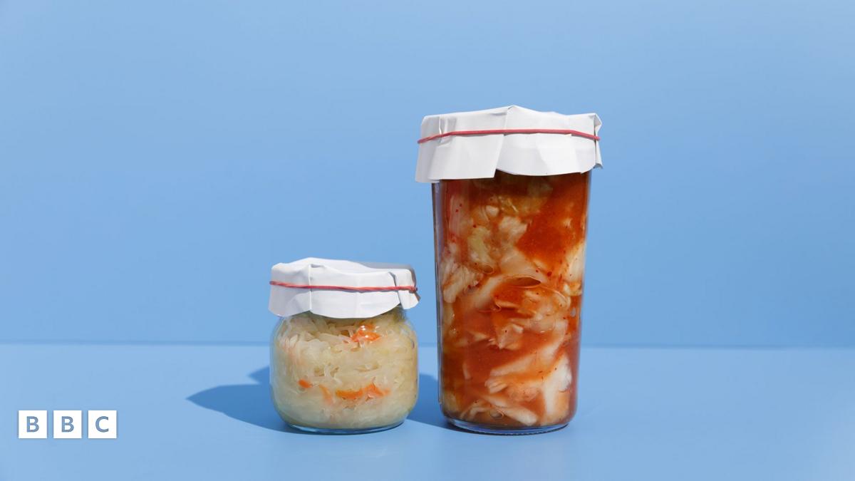 bbc.co.uk - Sophie Whitbread - Five simple ways to boost your gut health, according to experts