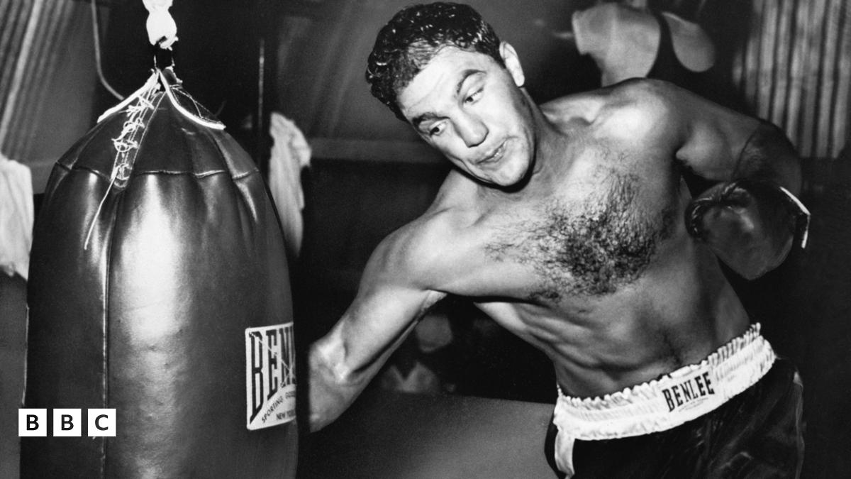 Rocky Marciano, a ddechreuodd ei yrfa focsio yng Nghymru