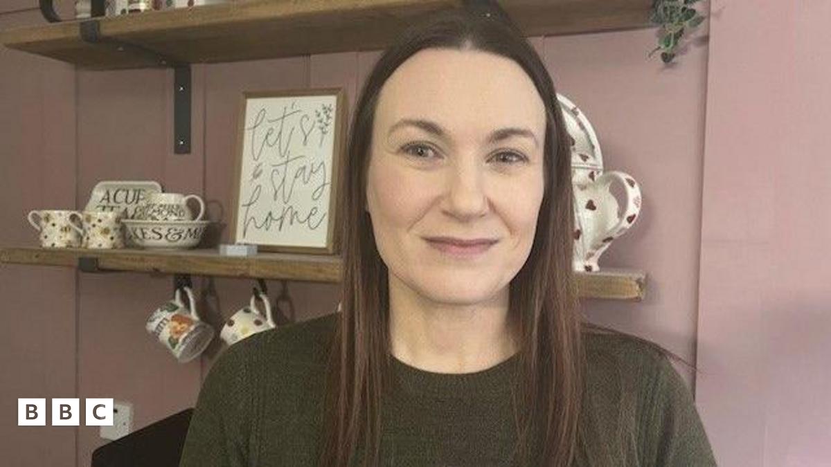 Galw am lwybr triniaeth i bobl â Syndrom Tourette's yng Nghymru