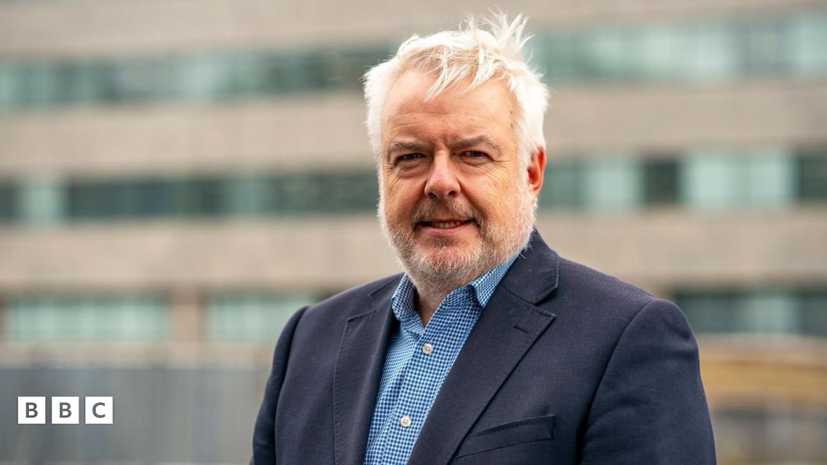 Y Blaid Lafur ddim yn gweld chwalfa isetholiad fel 'blip' - Carwyn Jones