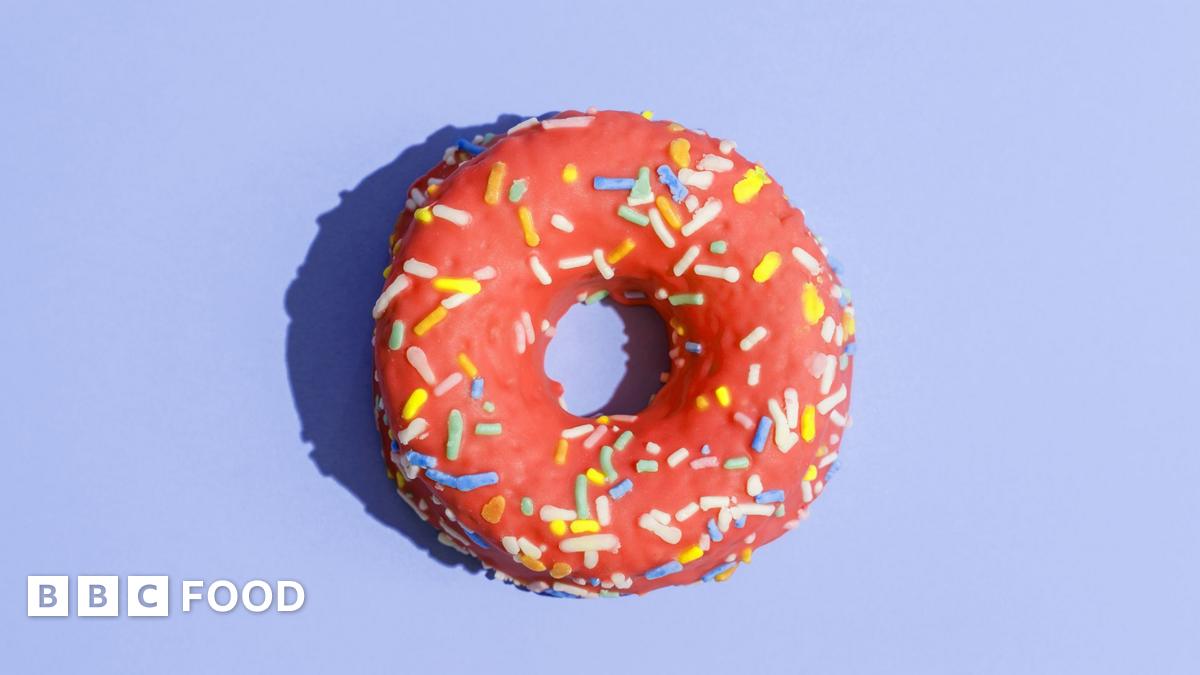 How to quit smoking or vaping without turning to unhealthy snacks
