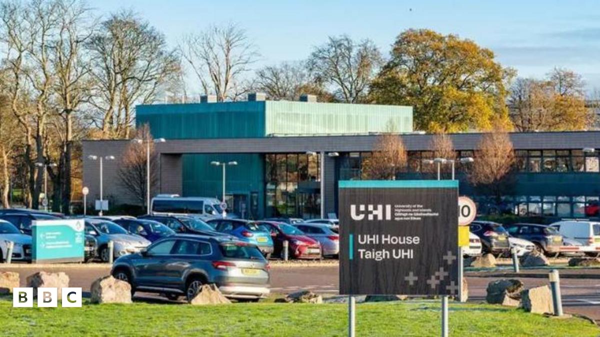 Ceithir là stailce gu bhith ann aig UHI ri linn plana cur às do chuid a ...