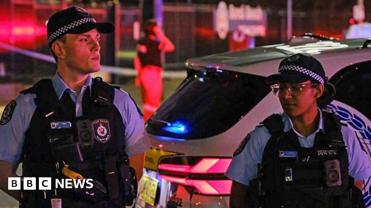 
                            What we know so far about Bondi Beach Hanukkah shooting