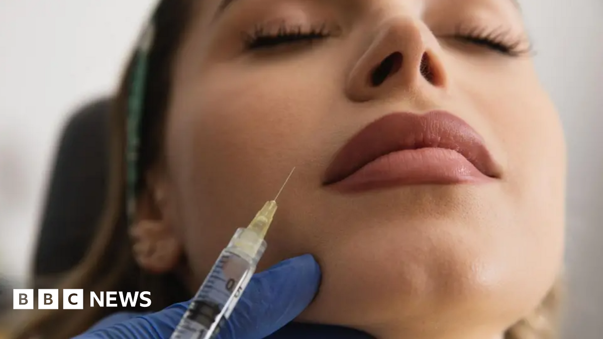 Scottish teens as young as 15 seeking help over botched Botox and